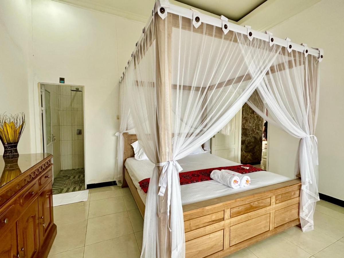 Mangir Homestay Баньюванги Экстерьер фото